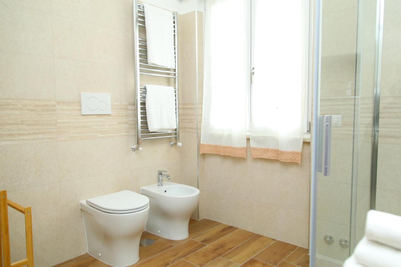 아칠리아 Viriamo House Roma 아파트 외부 사진