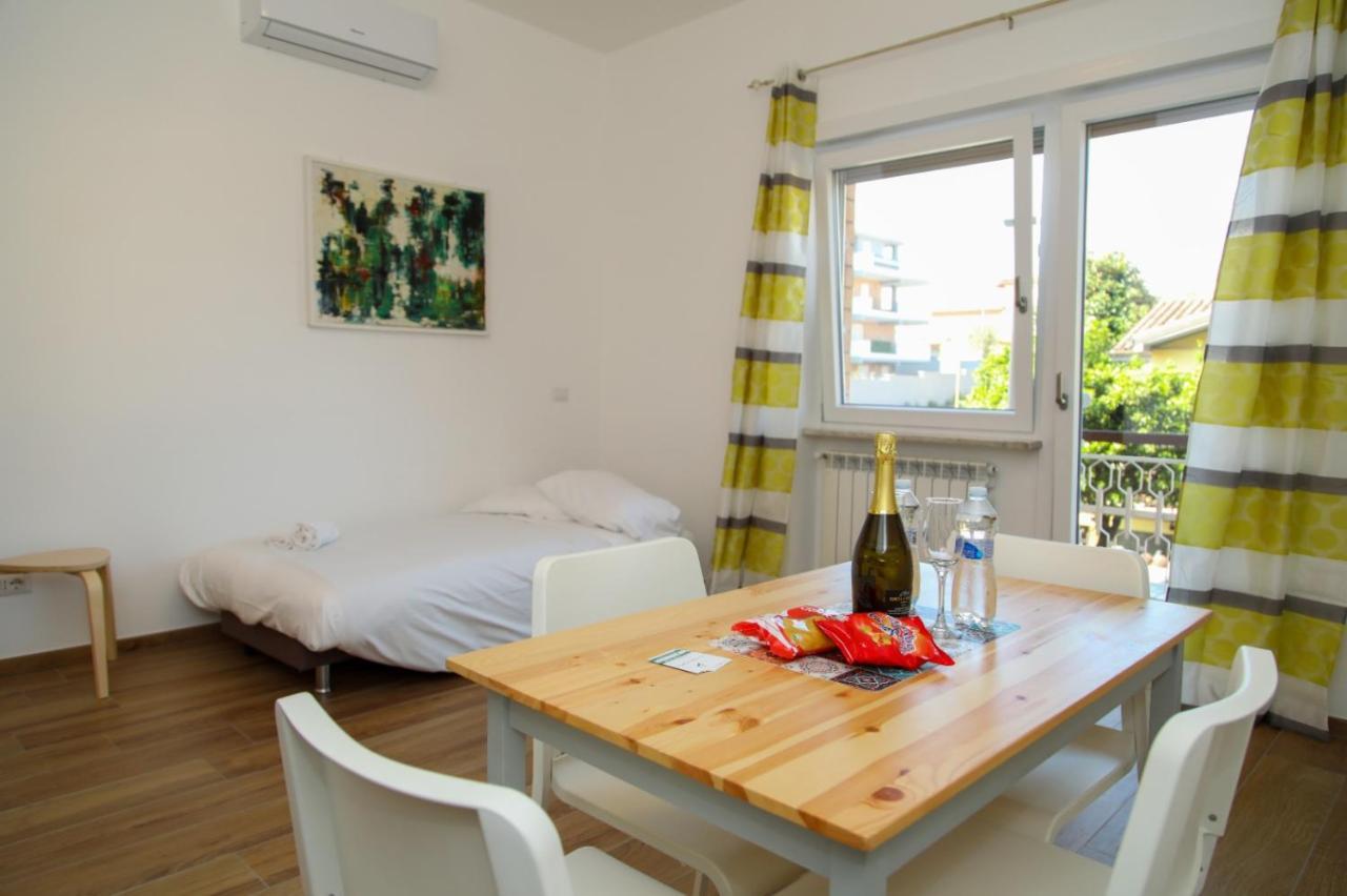아칠리아 Viriamo House Roma 아파트 외부 사진
