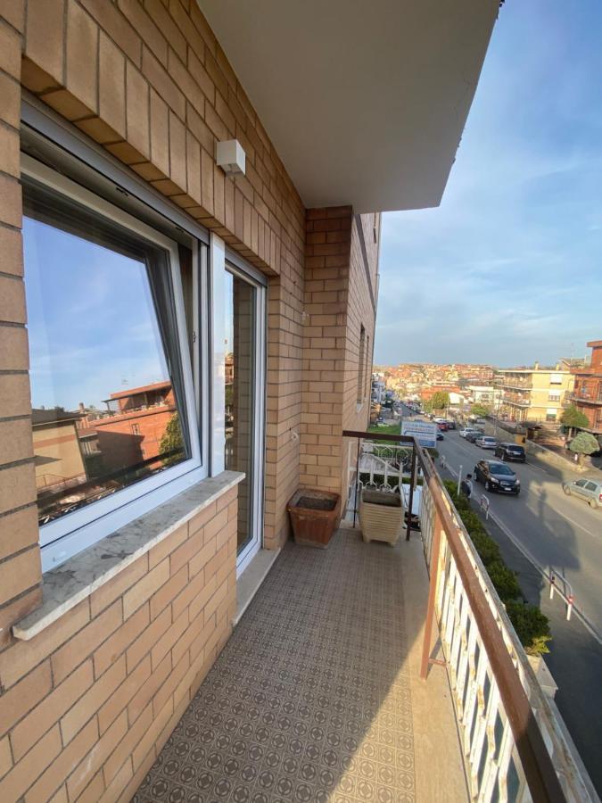 아칠리아 Viriamo House Roma 아파트 외부 사진